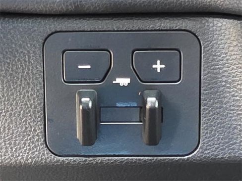 Used 2023 Toyota Tundra Limited image 27