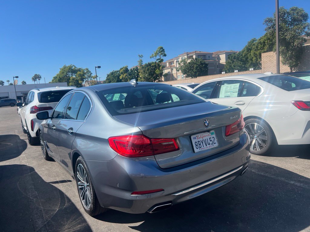 Used 2018 BMW 540i RWD image 5