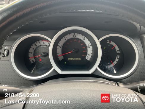 Used 2012 Toyota Tacoma 4x4 Access Cab w/ SR5 Pkg image 22