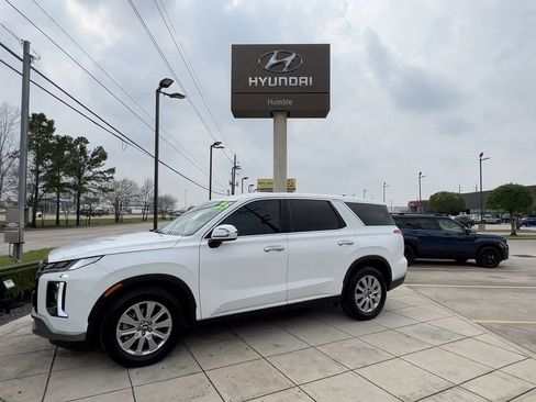 Used 2025 Hyundai Palisade SE image 6