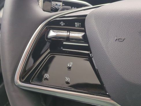 Certified 2024 Cadillac Lyriq Sport AWD/4WD image 22
