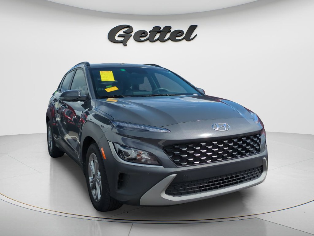 Certified 2023 Hyundai Kona SEL FWD image 2