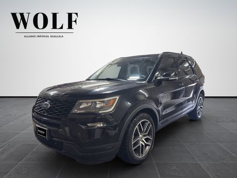 Used 2019 Ford Explorer Sport w/ Equipment Group 401A AWD/4WD image 2
