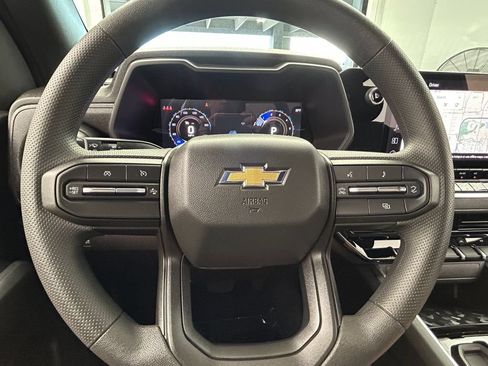 Used 2026 Chevrolet Colorado W/T w/ WT Custom Package RWD image 28