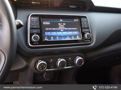 New 2025 Nissan Kicks Play S image 19