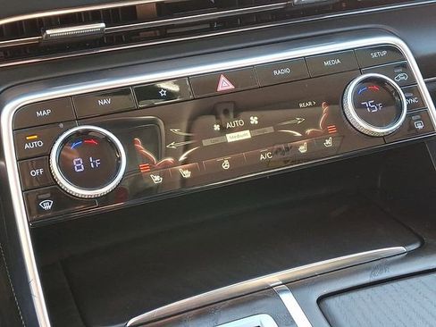 Used 2024 Genesis GV80 3.5T image 19