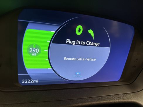 Used 2023 Chevrolet Bolt EUV LT FWD image 6