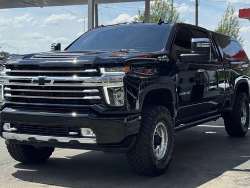 Used 2022 Chevrolet Silverado 3500 High Country w/ Z71 Off-Road Package AWD/4WD image 6