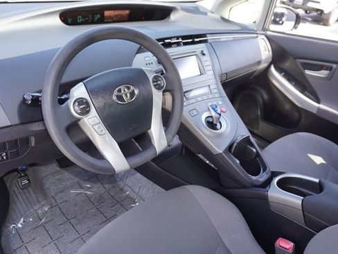 Used 2013 Toyota Prius Three FWD image 11