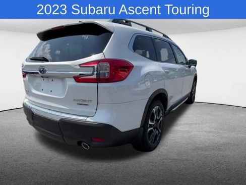 Used 2023 Subaru Ascent Touring AWD/4WD image 9