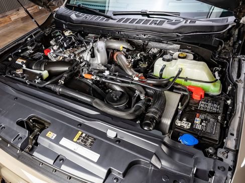 Used 2026 Ford F450 King Ranch w/ Chrome Package image 40