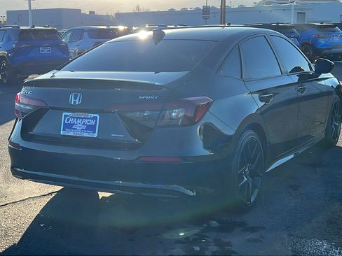 Used 2025 Honda Civic Sport image 5