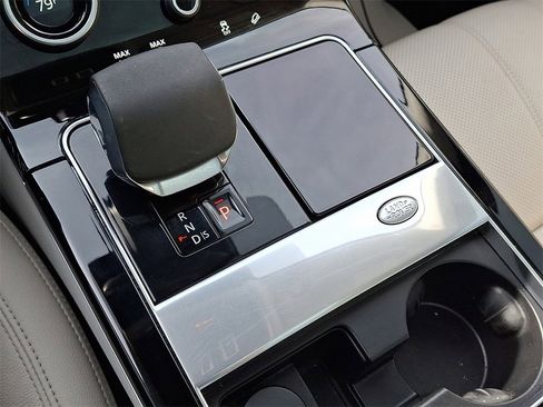 Used 2021 Land Rover Range Rover Velar S image 15