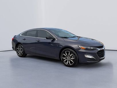 Used 2025 Chevrolet Malibu RS w/ LPO, Floor Liner Package