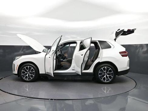 New 2026 BMW X3 xDrive30 w/ Premium Package AWD/4WD image 46
