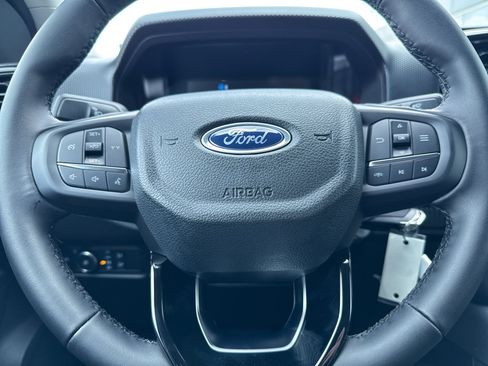 New 2025 Ford Ranger XLT w/ FX4 Off-Road Package image 19