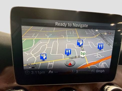 Used 2020 Mercedes-Benz GLA 250 GLA 250 image 32