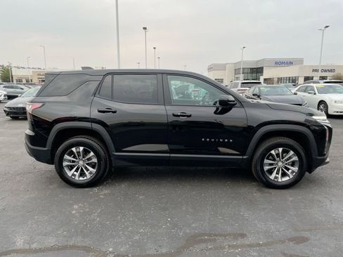 Used 2026 Chevrolet Equinox LT w/ Convenience Package II image 5