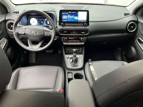 Used 2023 Hyundai Kona Limited AWD/4WD image 4