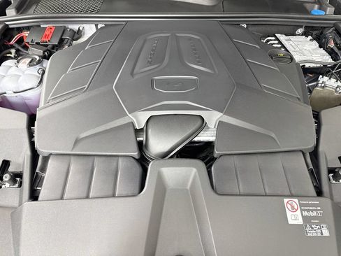 New 2026 Porsche Cayenne AWD/4WD image 32