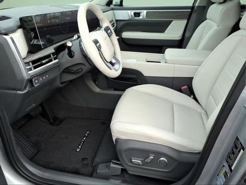 New 2026 Hyundai Santa Fe Limited AWD/4WD image 13
