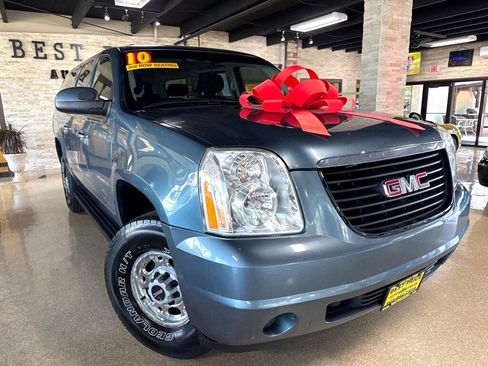 Used 2010 GMC Yukon XL 2500 SLE image 2