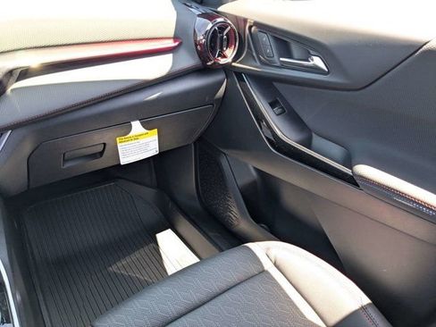 New 2026 Chevrolet Equinox RS w/ Convenience Package III FWD image 17