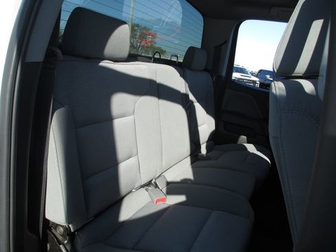 Used 2019 Chevrolet Silverado 1500 Custom w/ Custom Convenience Package image 22