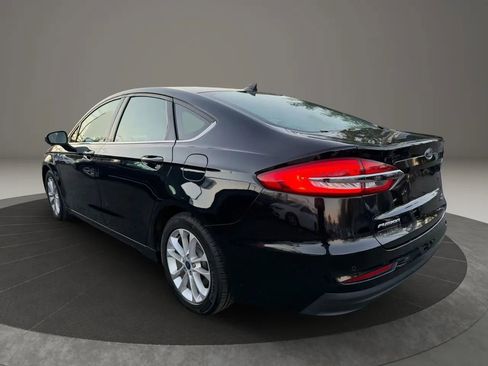 Used 2020 Ford Fusion SE image 7