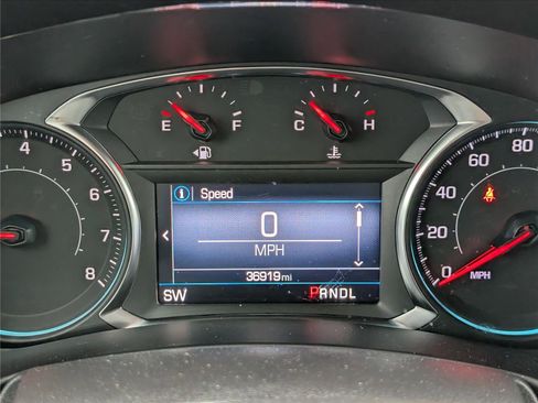 Used 2023 Chevrolet Equinox LT image 27