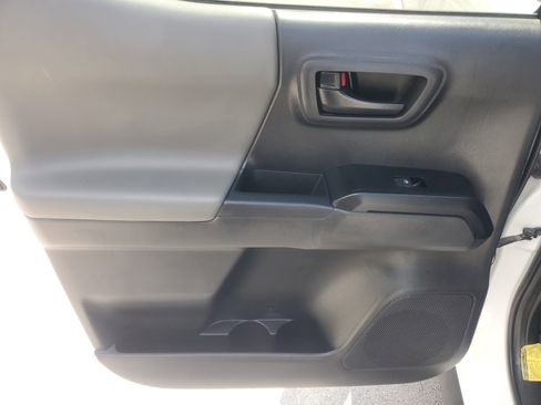 Certified 2023 Toyota Tacoma SR AWD/4WD image 13