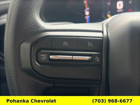 Used 2023 Chevrolet Colorado Trail Boss w/ Technology Package AWD/4WD image 11