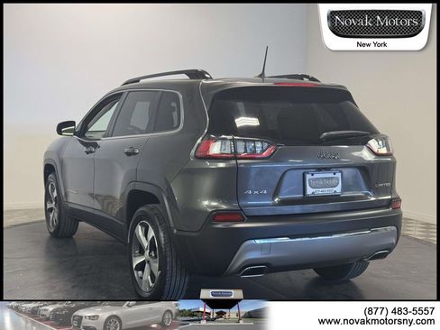 Used 2022 Jeep Cherokee Limited AWD/4WD image 8