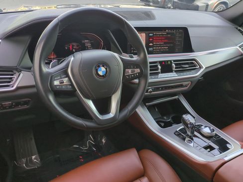 Used 2022 BMW X5 sDrive40i w/ Executive Package RWD image 30
