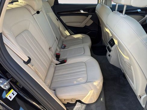 Used 2018 Audi Q5 2.0T Premium Plus w/ Premium Plus Package image 41