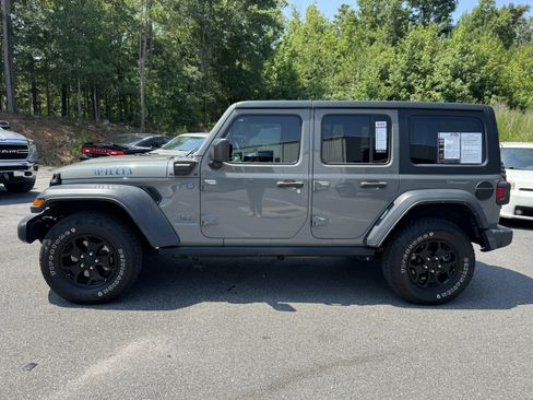 Used 2023 Jeep Wrangler Unlimited w/ 8.4" Radio Group AWD/4WD image 8