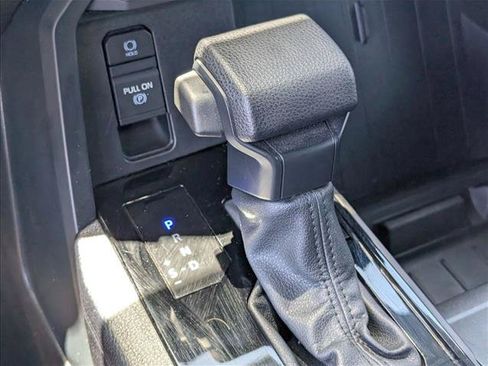 Used 2025 Toyota Tundra SR5 w/ SR5 Convenience Package AWD/4WD image 12