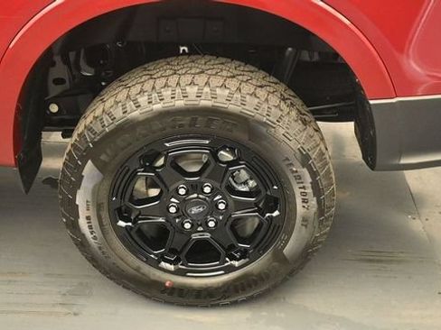 New 2026 Ford Ranger XLT w/ Black Appearance Package AWD/4WD image 9