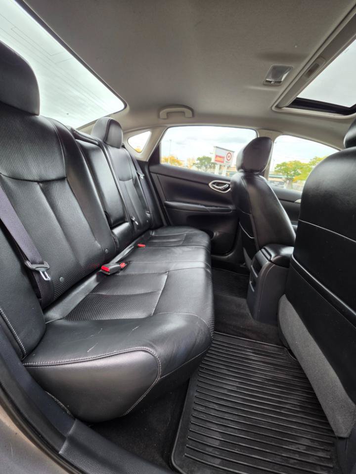 Used 2015 Nissan Sentra SR w/ SR Premium Package FWD image 13