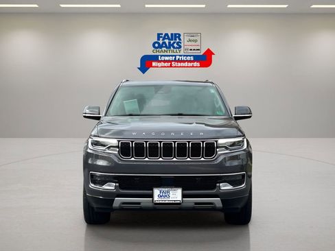 Used 2022 Jeep Wagoneer Series II image 4