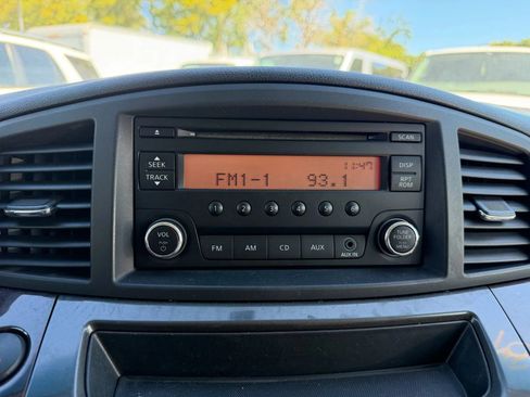 Used 2013 Nissan Quest S image 22