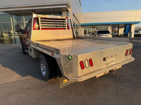Used 2021 Chevrolet Silverado 3500 LT w/ Convenience Package image 3