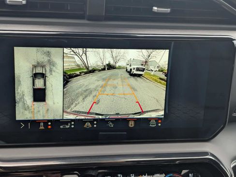 Certified 2024 GMC Sierra 2500 AT4X image 33