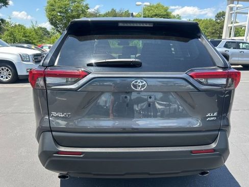 Used 2024 Toyota RAV4 XLE AWD/4WD image 8