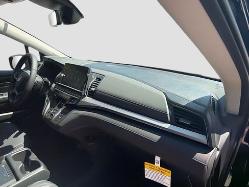 New 2026 Honda Odyssey EX-L image 16