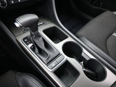 Used 2020 Kia Optima S image 24