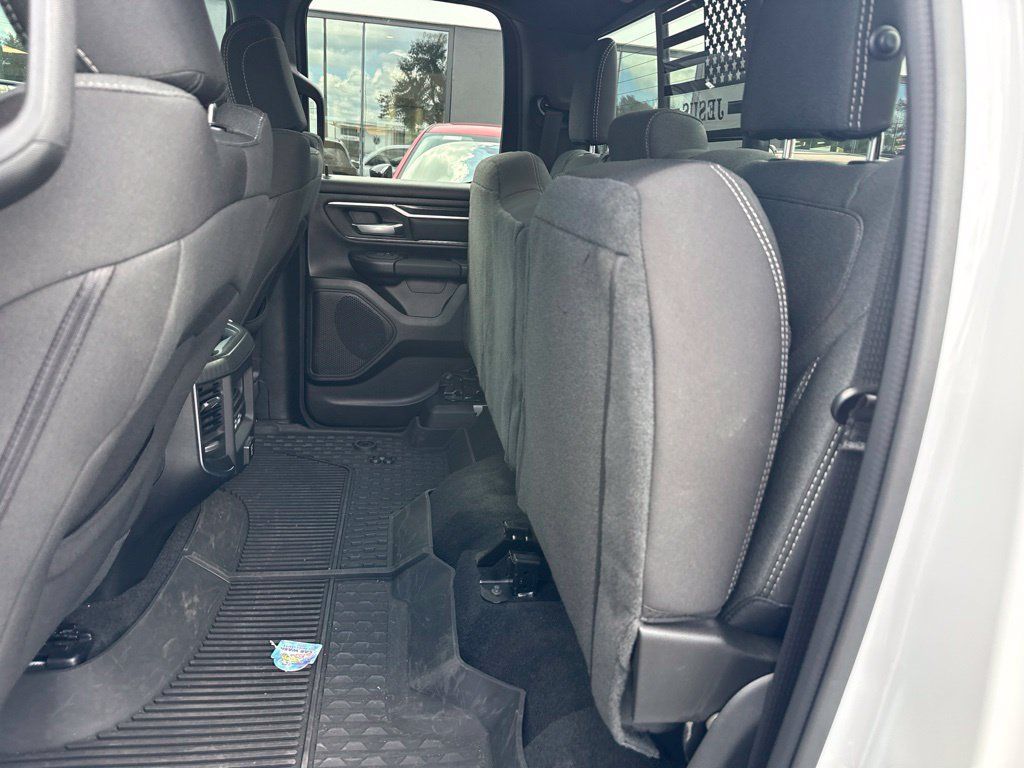 Used 2025 RAM 1500 Big Horn RWD image 12
