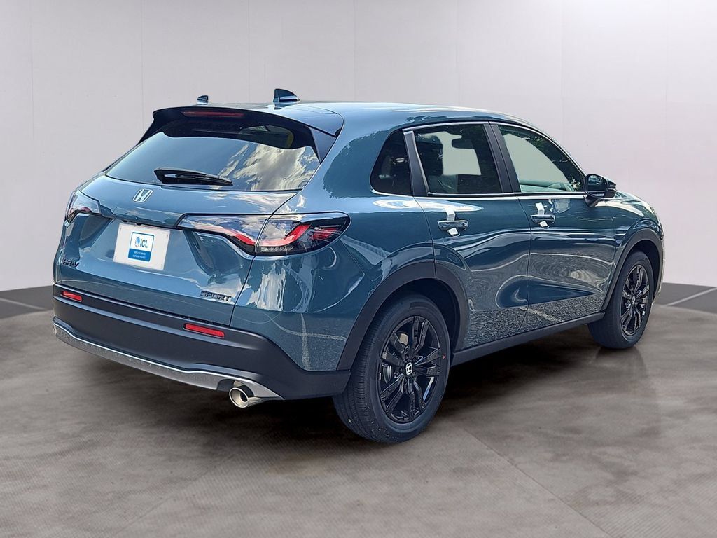 New 2027 Honda HR-V Sport image 3