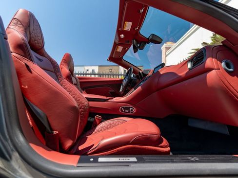Used 2020 Aston Martin DBS Superleggera Volante RWD image 34