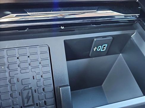 New 2026 Ford F350 King Ranch w/ Chrome Package image 17